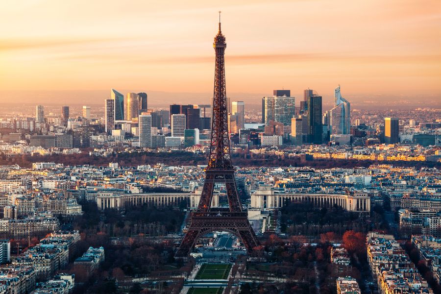 10 Paris Mistakes First-Time Visitors Always Make (and How to Avoid Them)