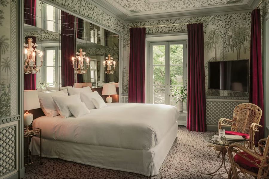 8 Cool Hotels In Montmartre Paris To Book A Room In