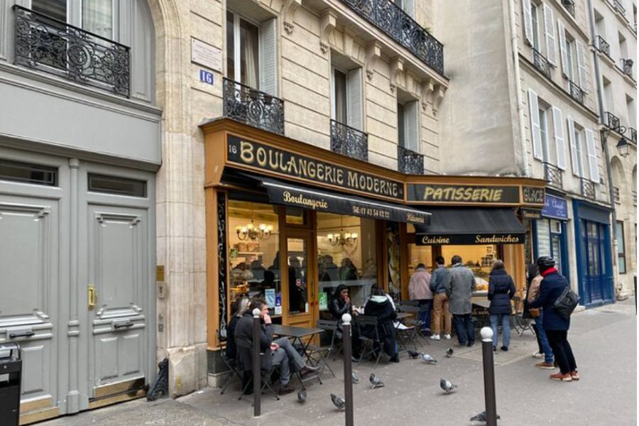 This is an image of a popular bakery that Emily frequented in the show Emily in Paris.