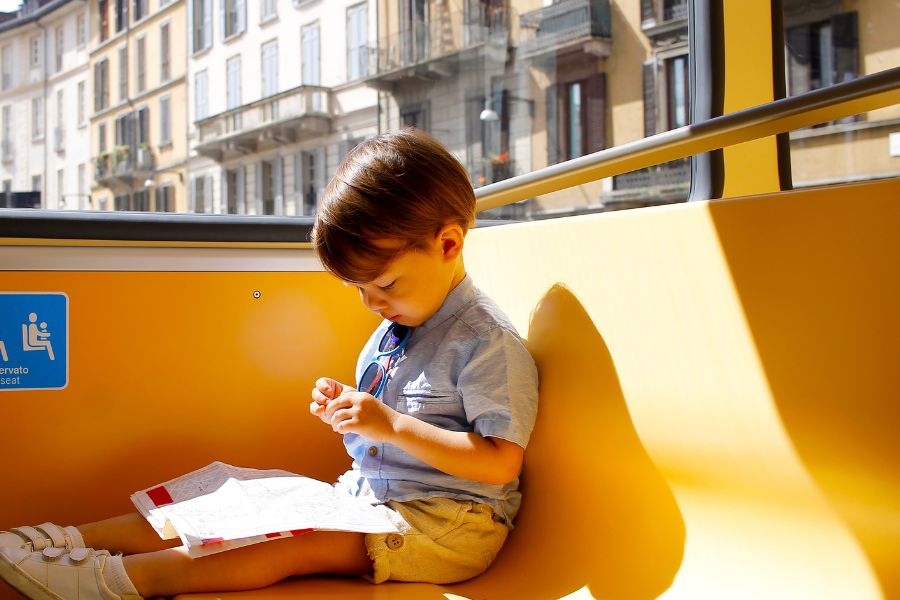 How to Pay for Kids on Public Transport when Visiting Paris