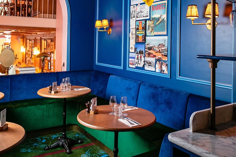 Colourful interior of Brasserie Rosie Lou, one of the family-friendly places to eat with kids in Paris.