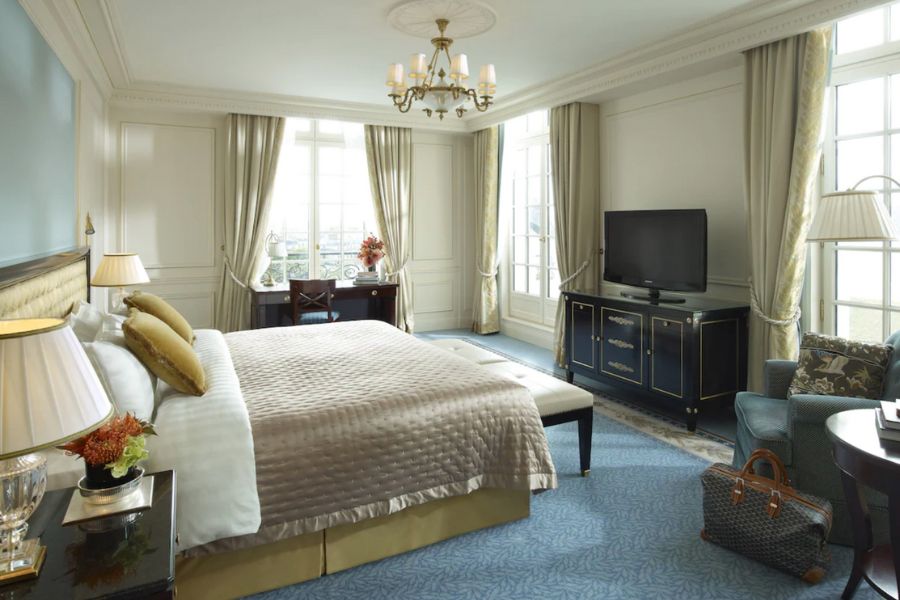 The 12 Most Luxurious Hotels for a Heavenly Stay in Paris